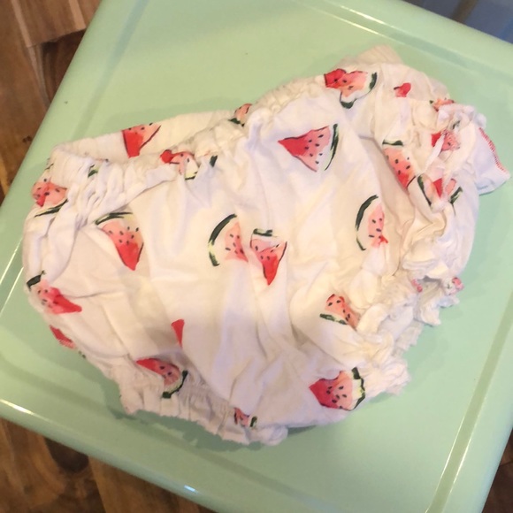 Girls shorts - Picture 4 of 4